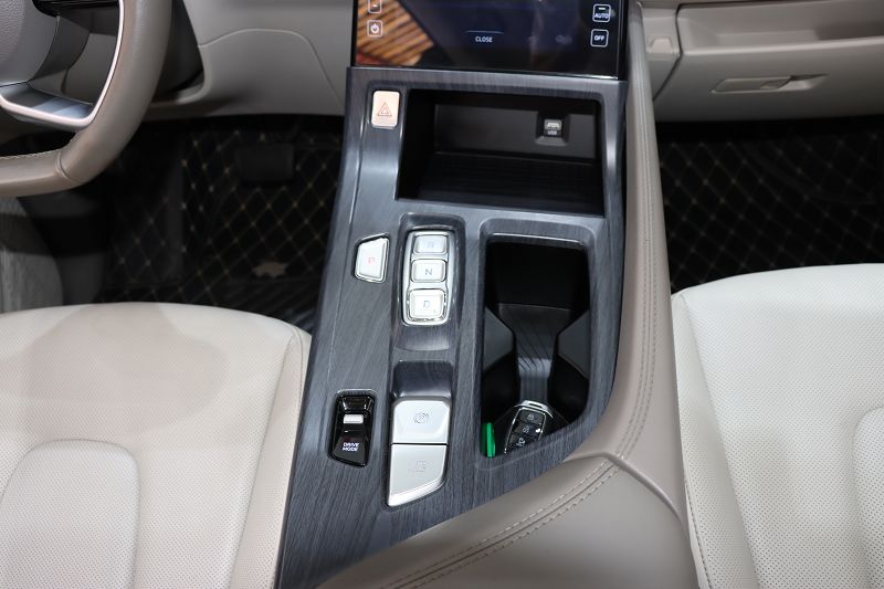 现代 库斯途 2021款 270TGDi 尊贵版 LUX