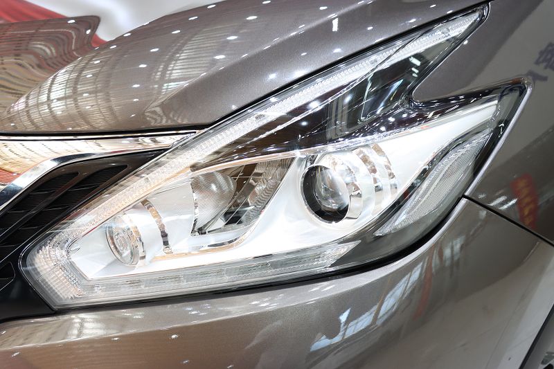 日产 楼兰 2021款 2.5L XL Plus 两驱智联领先版