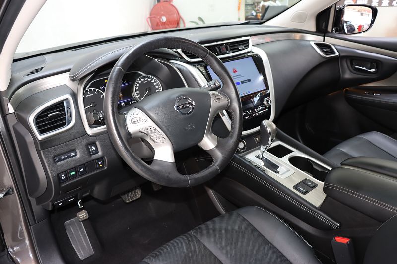 日产 楼兰 2021款 2.5L XL Plus 两驱智联领先版