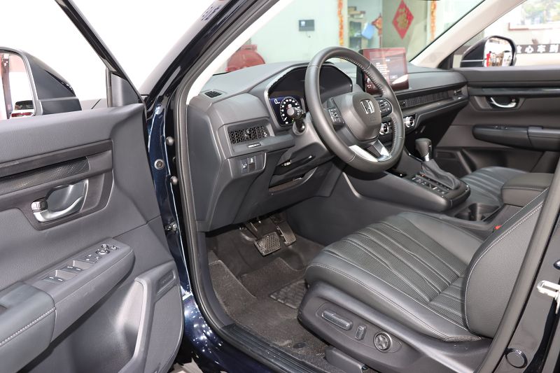 本田 皓影 2023款 240TURBO 两驱豪华版 5座