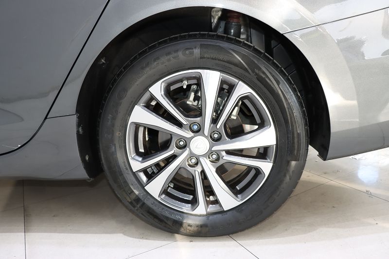 长安 逸动 2021款 PLUS 蓝鲸NE 1.4T GDI DCT尊贵型 国VI