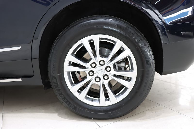 凯迪拉克XT5 2022款 2.0T 两驱豪华型 国VI