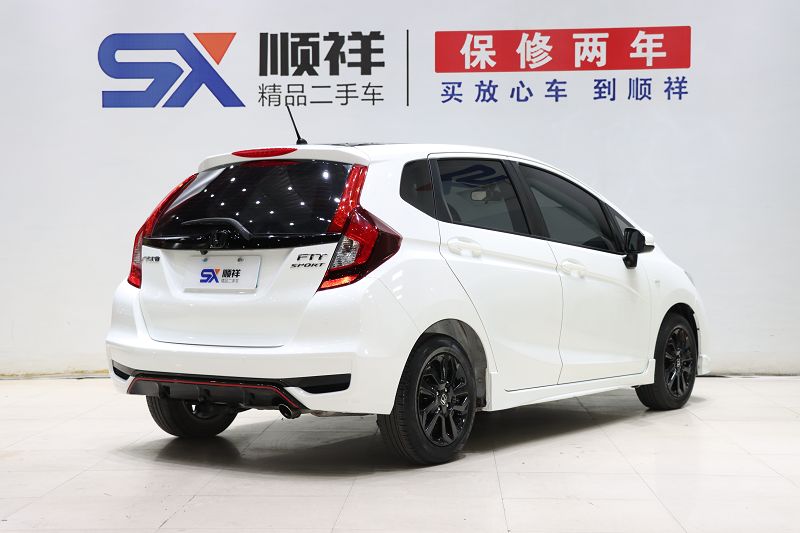 本田 飞度 2018款 1.5L CVT潮跑+版