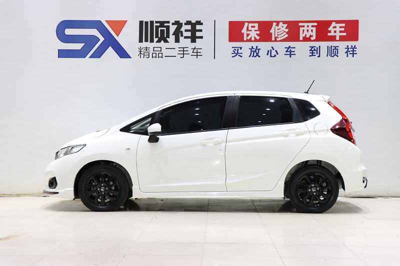 本田 飞度 2018款 1.5L CVT潮跑+版