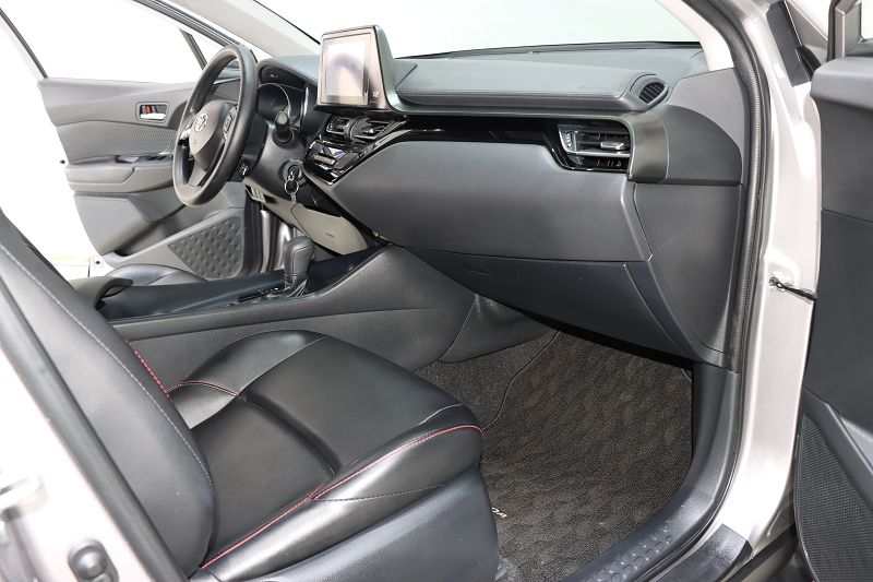 丰田奕泽IZOA 2021款 2.0L 奕动版