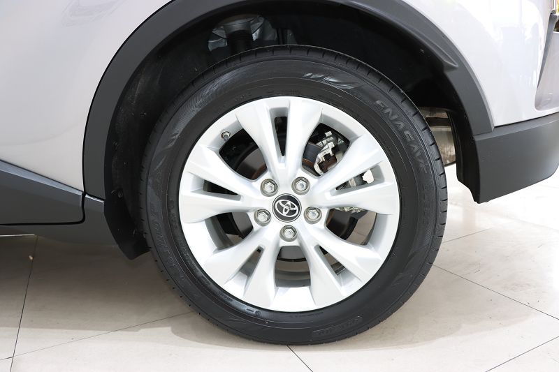 丰田奕泽IZOA 2021款 2.0L 奕动版