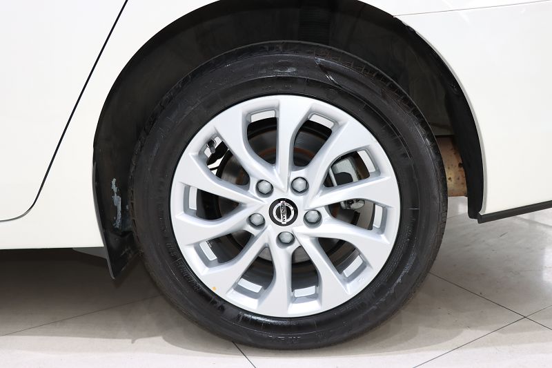 日产 轩逸 2024款 改款 经典 1.6XE CVT舒适版