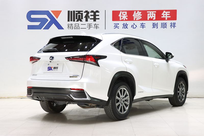 雷克萨斯NX 2017款 300h 前驱 锋尚版