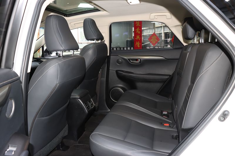 雷克萨斯NX 2017款 300h 前驱 锋尚版