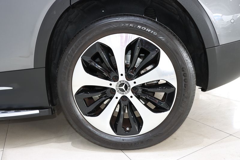 奔驰GLB级 2022款 GLB 200 时尚型