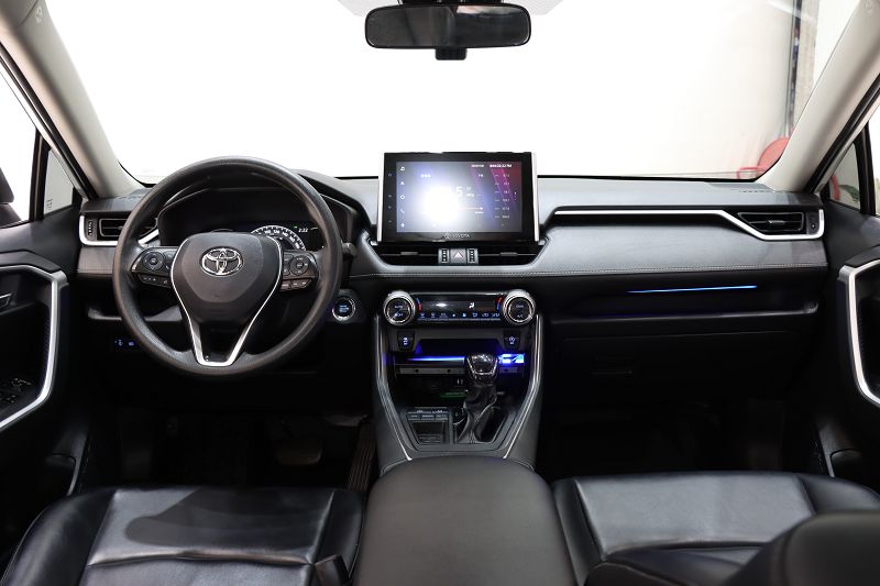 丰田 RAV4荣放 2022款 2.0L CVT两驱风尚版