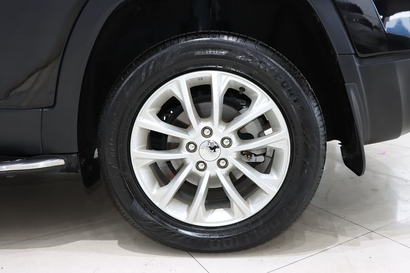 Jeep 自由光 2019款 2.0T 两驱智享版 国V