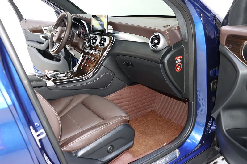 奔驰GLC级 2017款 GLC 260 4MATIC 动感型