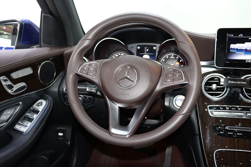 奔驰GLC级 2017款 GLC 260 4MATIC 动感型