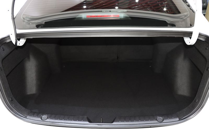 长安 逸动 2023款 畅享版 PLUS 蓝鲸NE 1.4T GDI DCT尊贵版