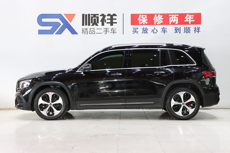 奔驰GLB级 2022款 GLB 220 时尚型