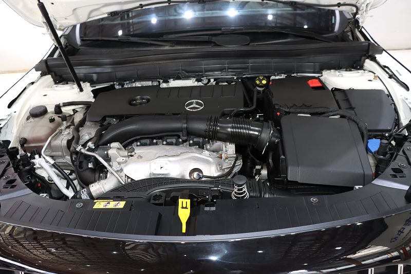 奔驰GLB级 2022款 GLB 220 时尚型