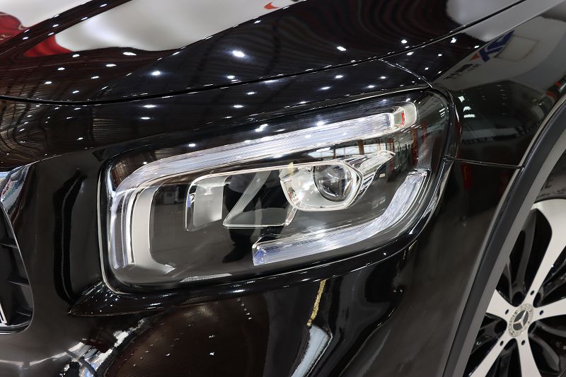 奔驰GLB级 2022款 GLB 220 时尚型