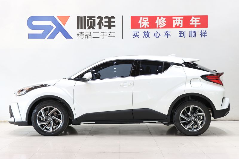 丰田C-HR 2021款 2.0L 豪华版
