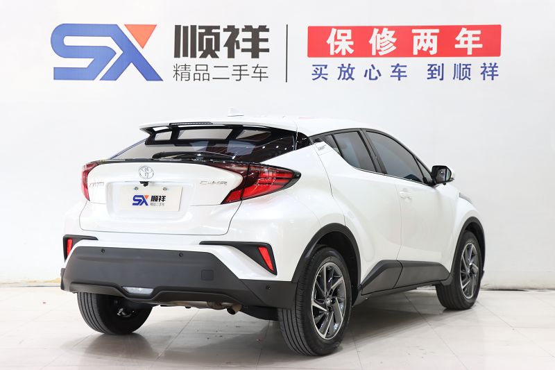 丰田C-HR 2021款 2.0L 豪华版