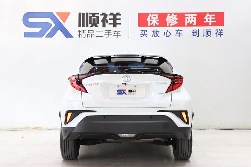 丰田C-HR 2021款 2.0L 豪华版
