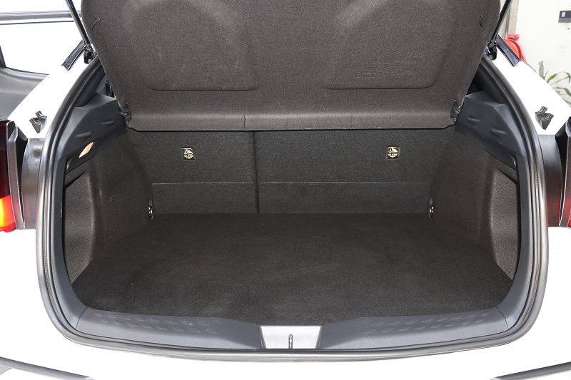 丰田C-HR 2021款 2.0L 豪华版