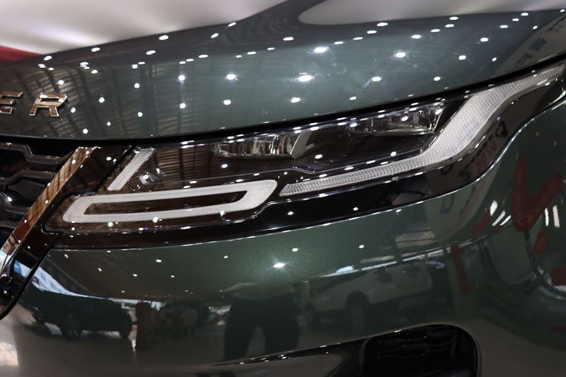 路虎 揽胜极光 2021款 极光L 249PS R-Dynamic First edition 首发版