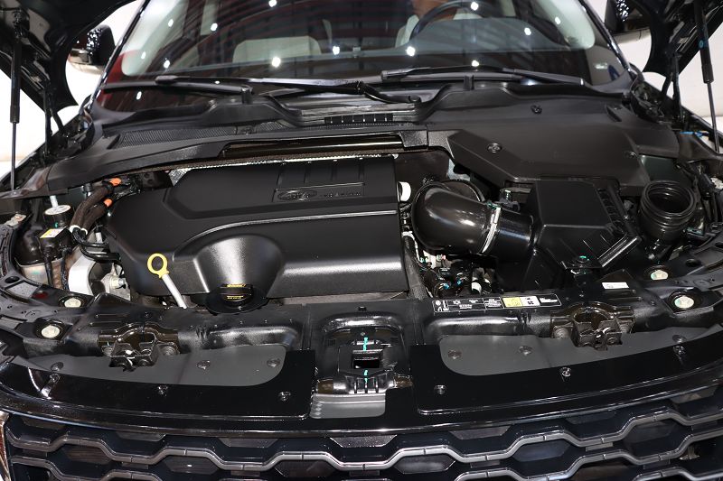 路虎 揽胜极光 2021款 极光L 249PS R-Dynamic First edition 首发版