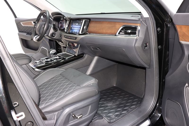 红旗HS7 2019款 3.0T 自动四驱智联旗畅版