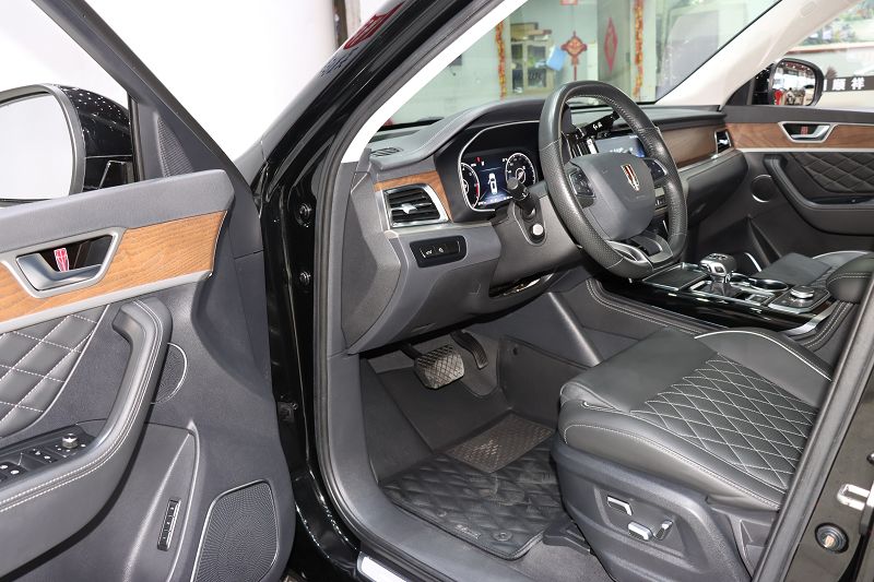 红旗HS7 2019款 3.0T 自动四驱智联旗畅版