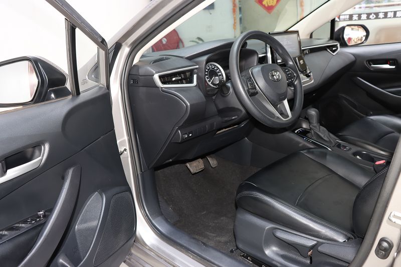 丰田 卡罗拉 2019款 1.2T S-CVT GL-i精英版 国VI