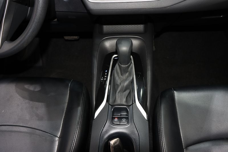 丰田 卡罗拉 2019款 1.2T S-CVT GL-i精英版 国VI