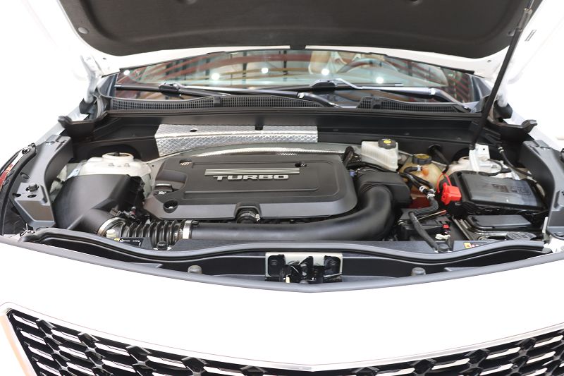 凯迪拉克XT4 2018款 28T 两驱领先型