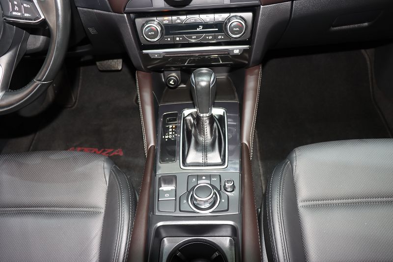 马自达 阿特兹 2018款 2.5L 蓝天运动版