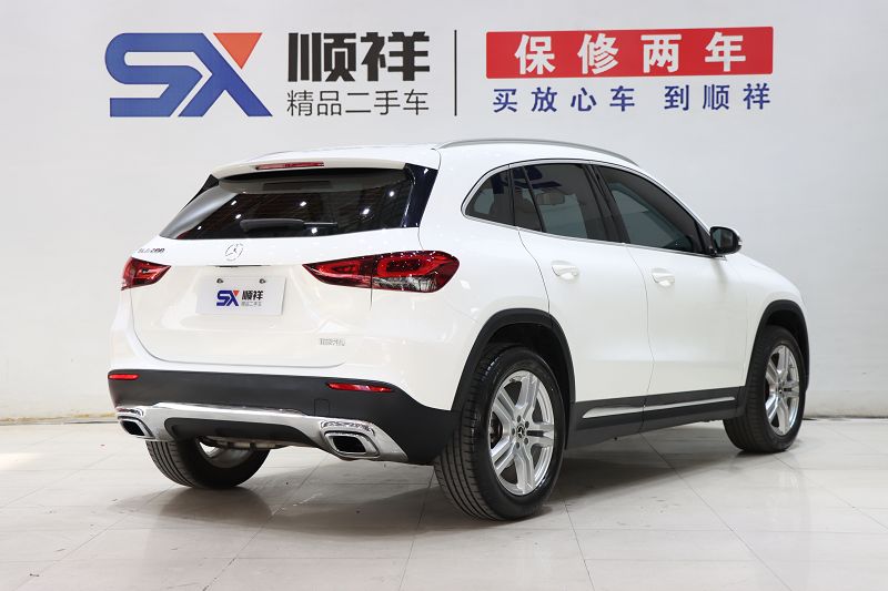 奔驰GLA级 2022款 改款二 GLA 200