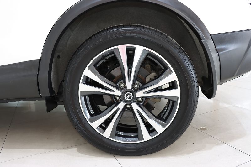 日产 逍客 19款 2.0L CVT豪华