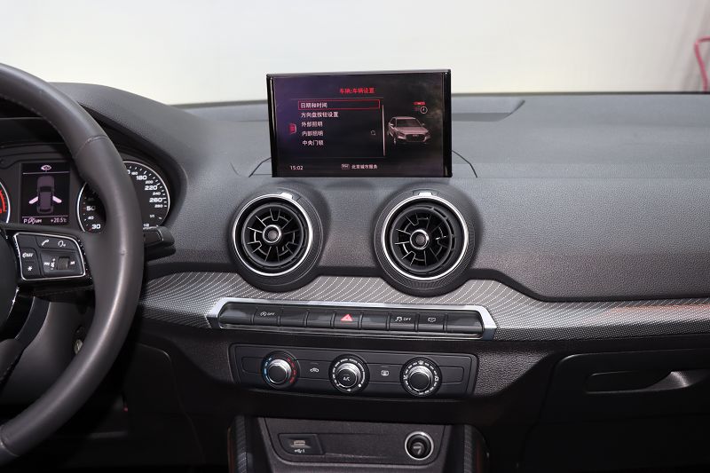 奥迪Q2L 2018款 35TFSI 上市专享版 国VI