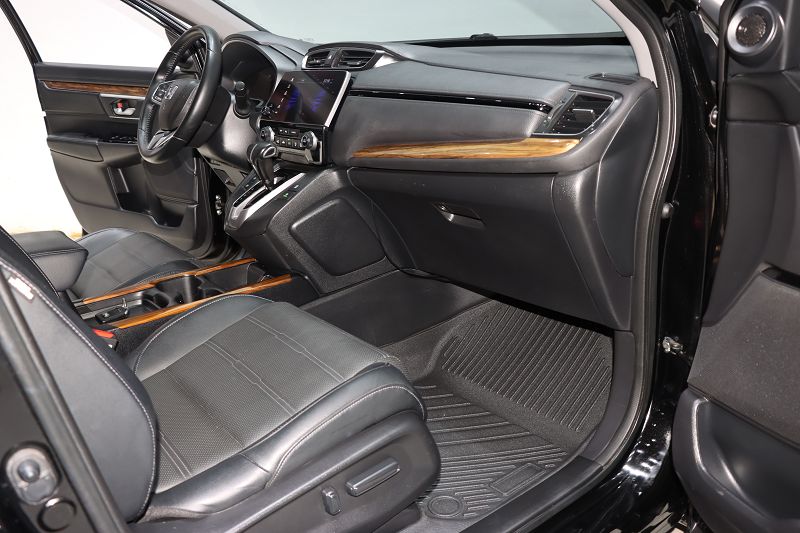 本田CR-V 2019款 耀目版plus 240TURBO CVT两驱风尚版 国VI