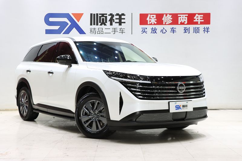 日产 探陆 2024款 380VC-TURBO 两驱智悦版 6座