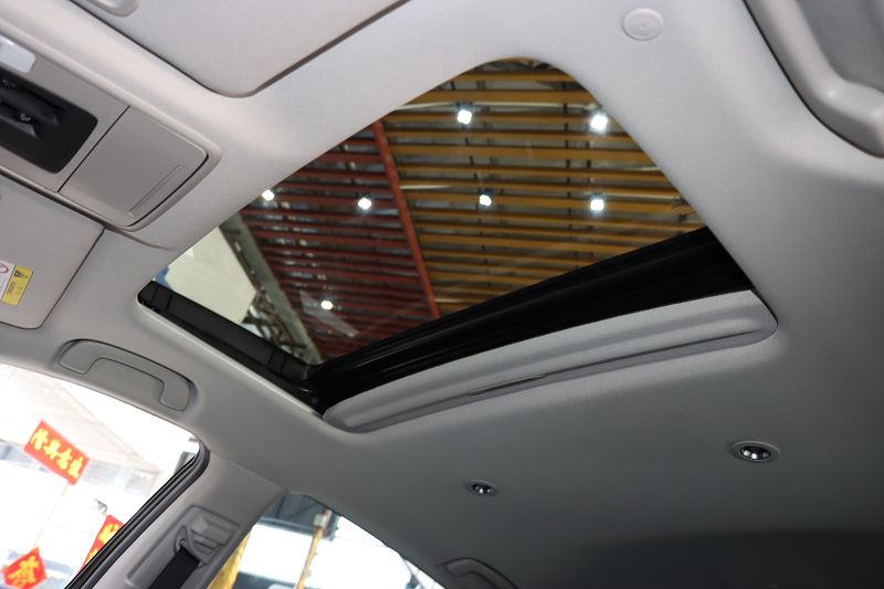 本田 英仕派 2023款 260TURBO 精致版