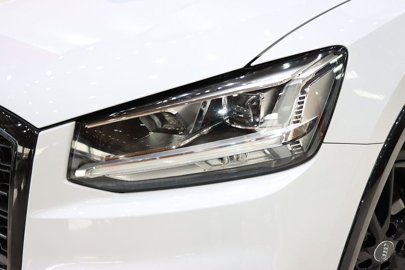 奥迪Q2L 2018款 35TFSI 时尚动感型 国VI