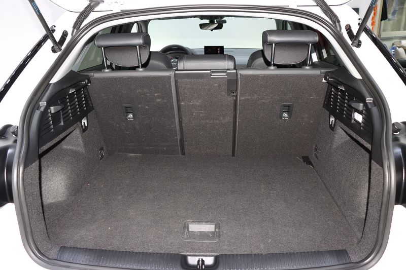 奥迪Q2L 2018款 35TFSI 时尚动感型 国VI