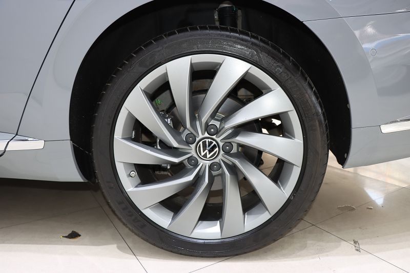 一汽-大众CC 2024款 380TSI 夺目版