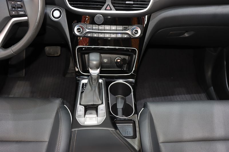 现代途胜 2019款 280TGDi 双离合两驱智联版 国VI