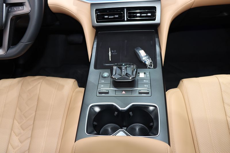 比亚迪 宋L DM-i 2025款 智驾版 112km 超越型