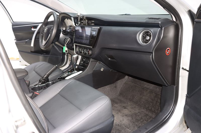 丰田 卡罗拉 2017款 改款 1.2T CVT GL-i