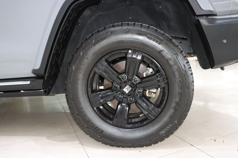 坦克300 2021款 城市版 2.0T 很有型