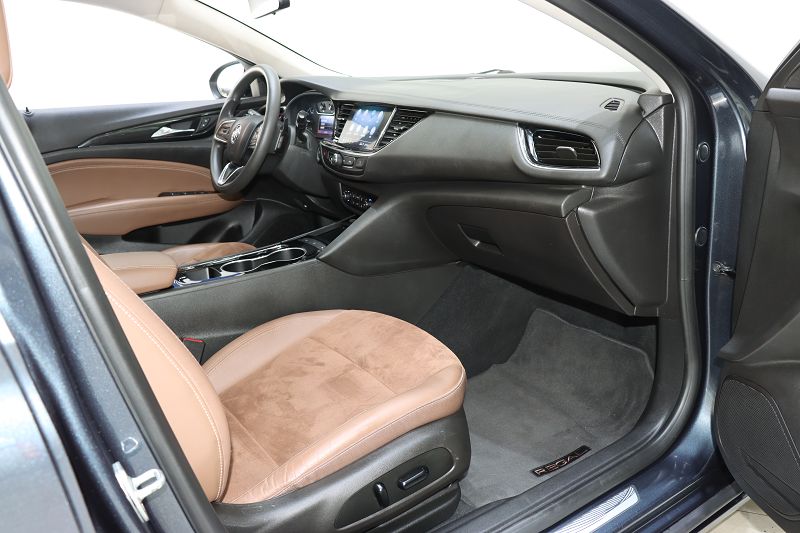 别克君威 2022款 552T 智享型