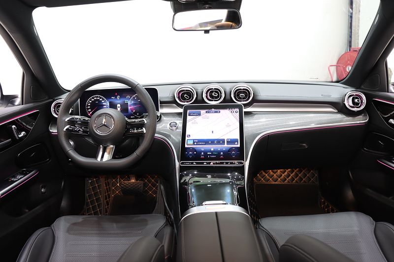 奔驰C级 2023款 改款 C 260 L 运动版