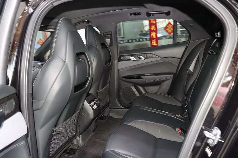 领克03 2022款 2.0TD DCT劲Plus